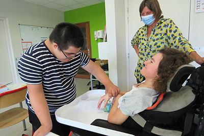 IME Lelandais Villeneuve d'Ascq Les Papillons Blancs de Lille unité d'enseignement polyhandicap